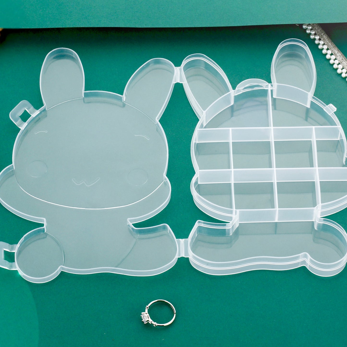 Transparent Cartoon Bear Jewelry Storage Box Clear Plastic Organizer for Earrings, Rings, Accessories and Small Items (1 Pc Random Color)