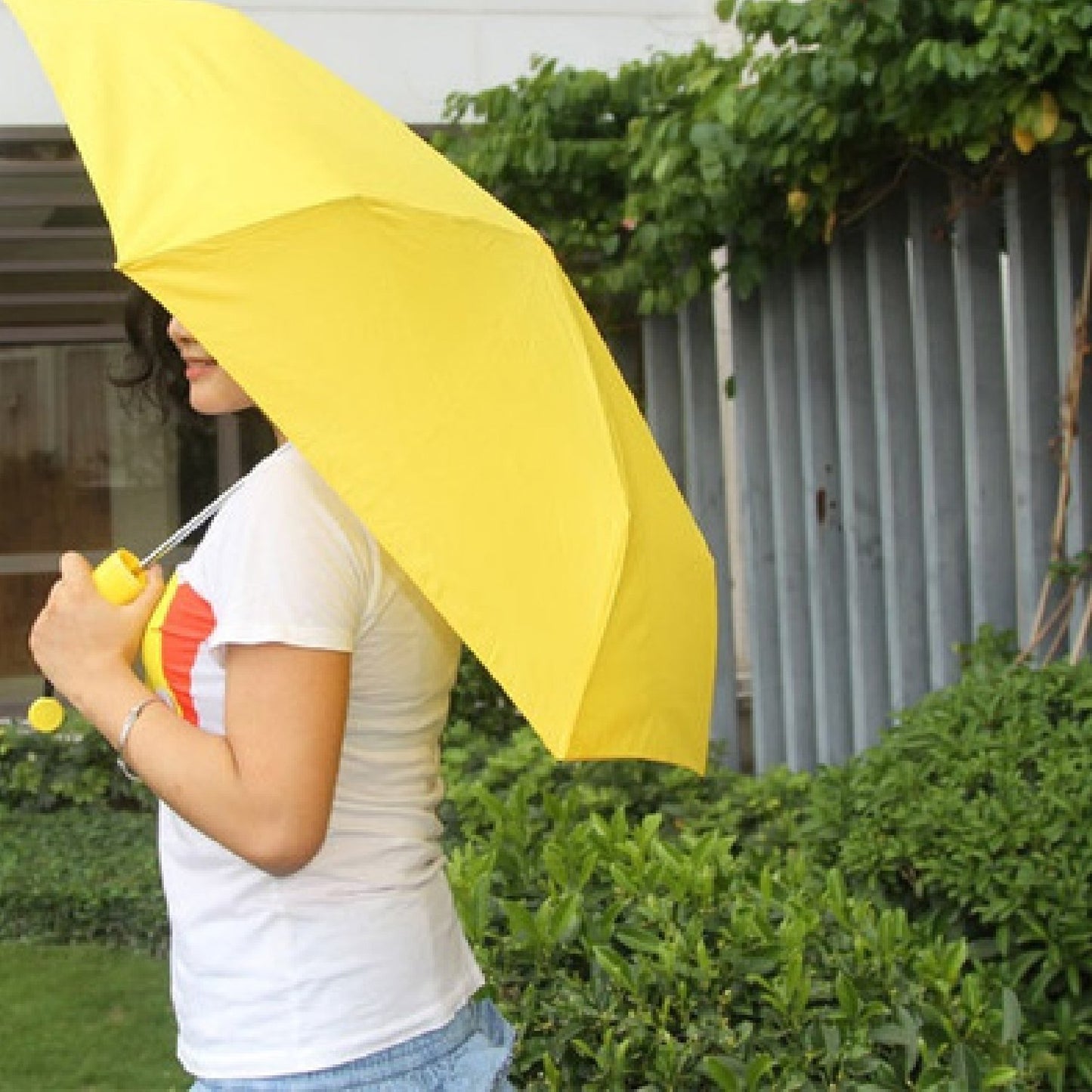 Banana Shaped Mini Foldable Umbrella Anti UV Rainproof Cute Portable Travel Umbrella for Women and Girls Pack of 1