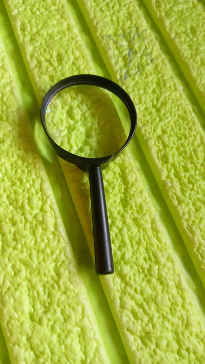 Magnifying Glass Lens Reading Aid – Real Glass Handheld Magnifier with Plastic Handle, 50mm Lens (1 Pc)