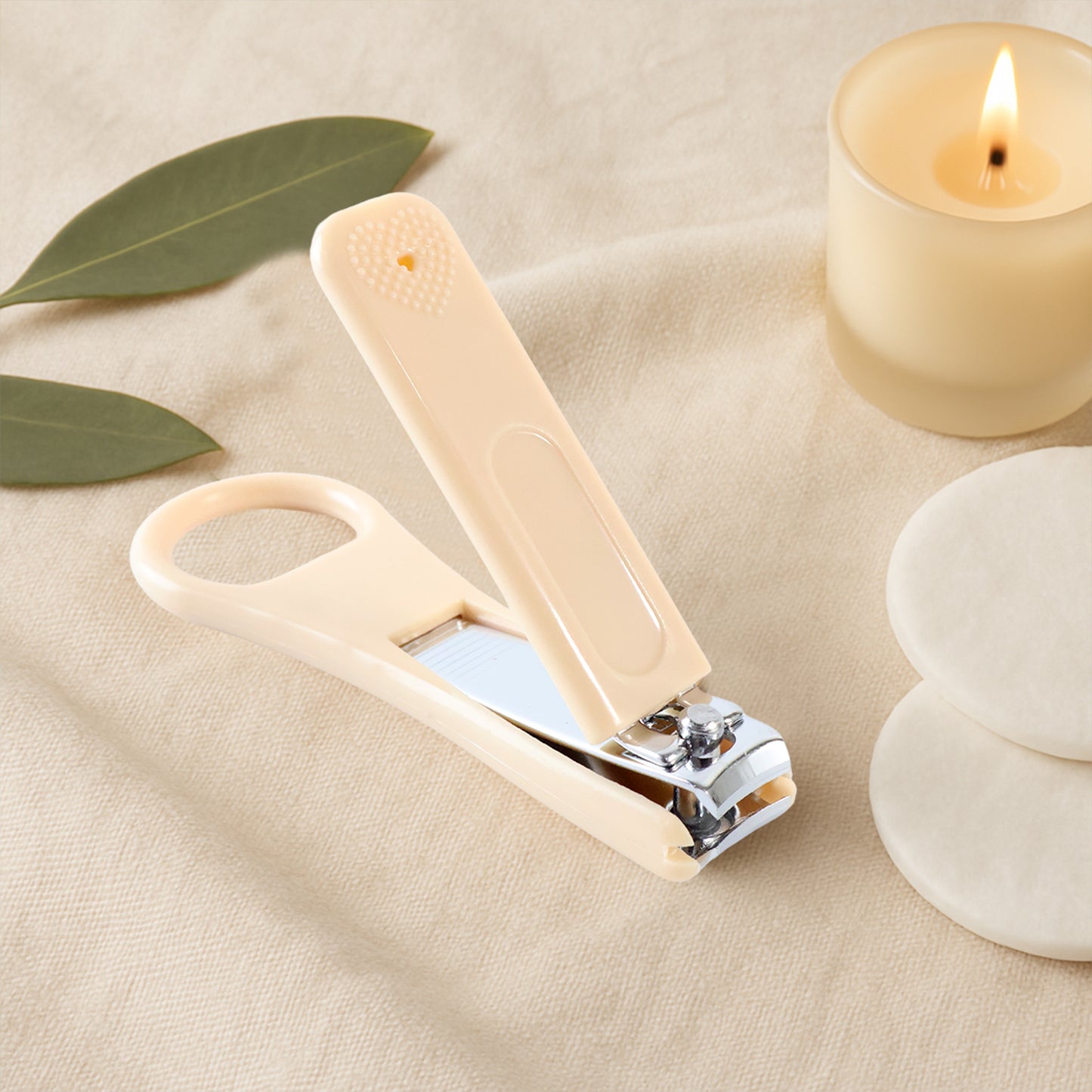Ergonomic Ring Handle Nail Clipper for Precise Clean and Comfortable Trimming Long Lever Design with Anti Slip Grip Smooth Curved Blades Integrated Mini Nail File and Fingertip Control Loop for Salon Style Manicures (1 Pc)