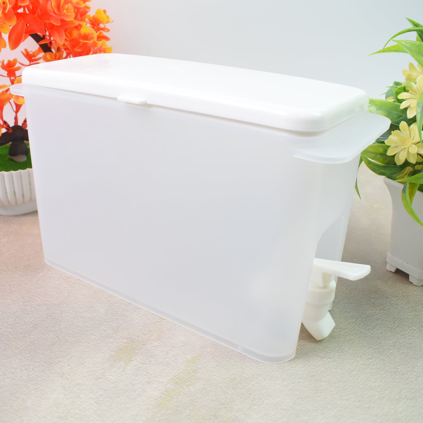Drink Dispenser Portable Water Jug with Faucet 3.5 Litre Refrigerator Beverage Dispenser for Juice Lemonade and Cold Drinks